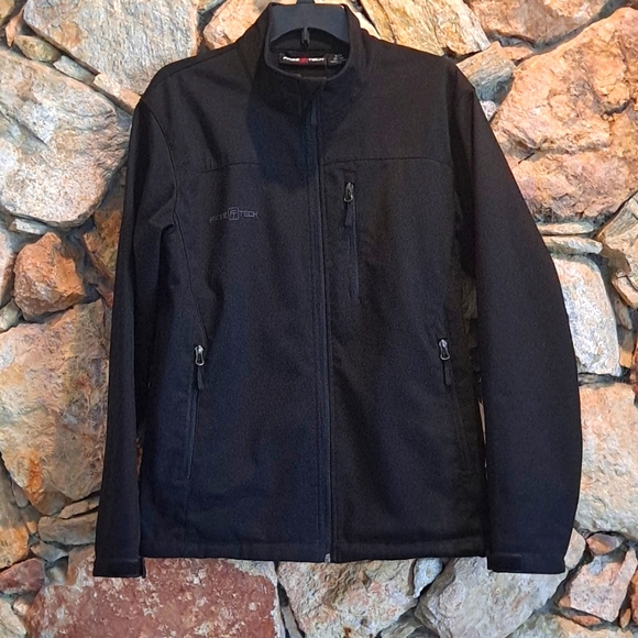 Free Tech Black Athletic All Weather Jacket Size 34-36 Small - Picture 1 of 5